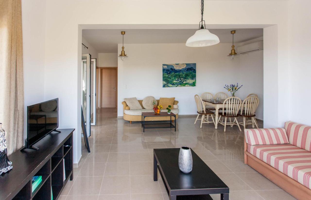 Hillside Seaview Apartment Stalós Dış mekan fotoğraf