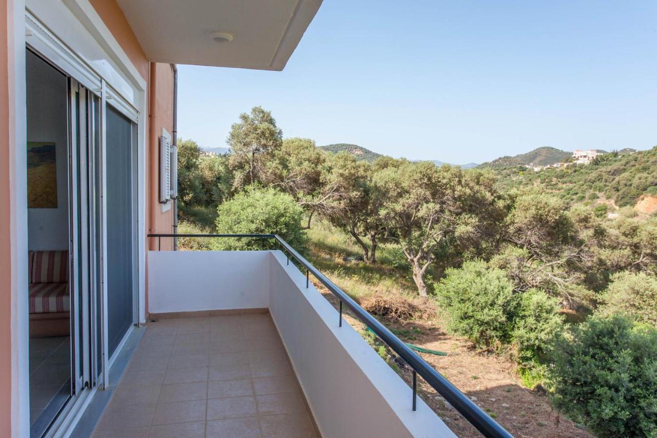 Hillside Seaview Apartment Stalós Dış mekan fotoğraf